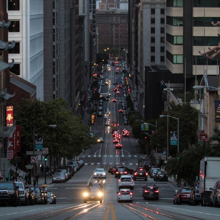 Family routine and school logistics in Milan